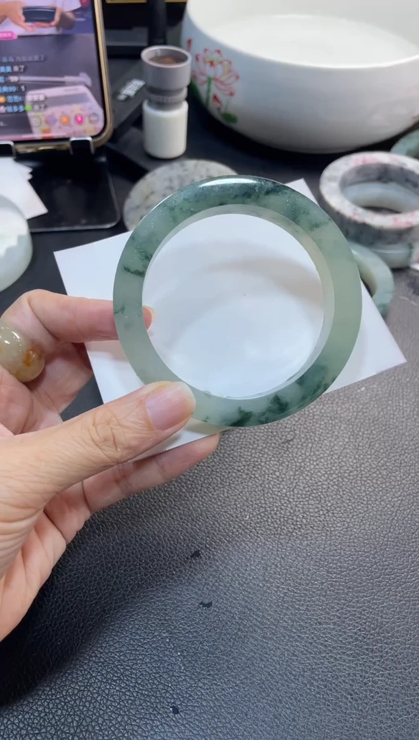 未镶嵌手镯定制翡翠依*宝定制手镯XCZB/DZS