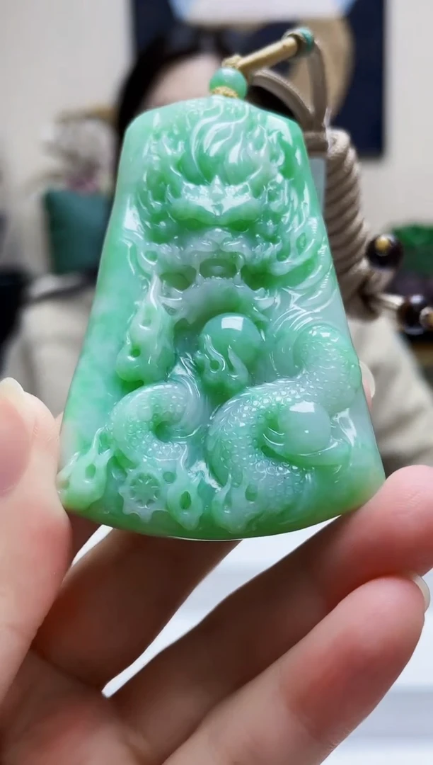 未镶嵌定制翡翠吊坠241