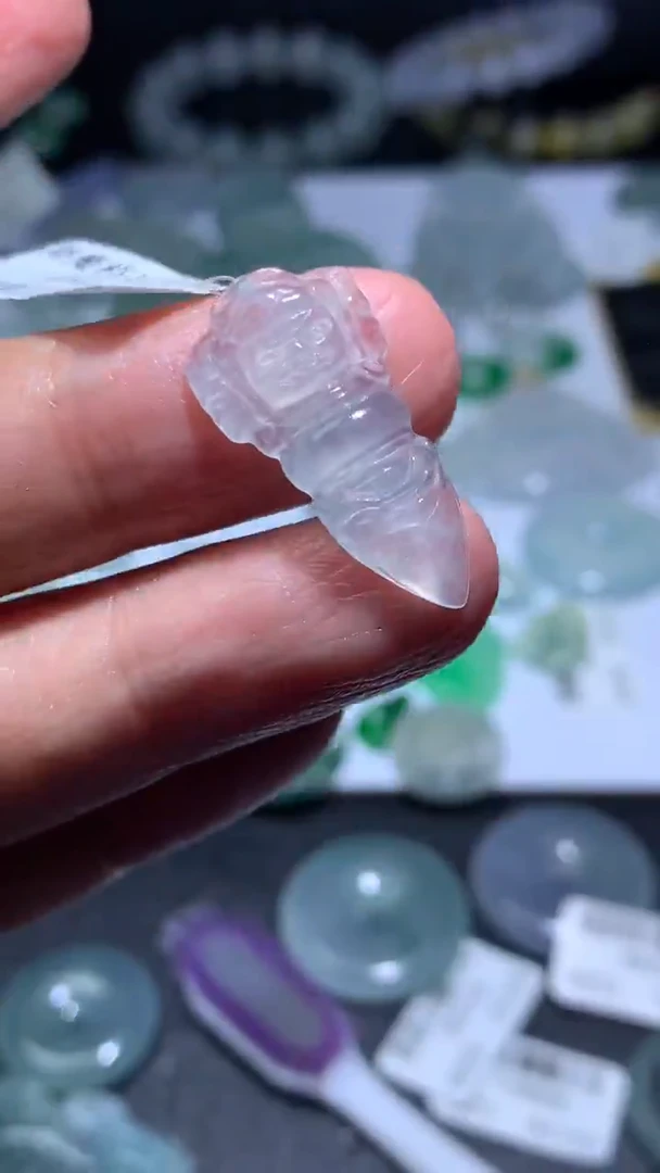 未镶嵌定制翡翠毛货