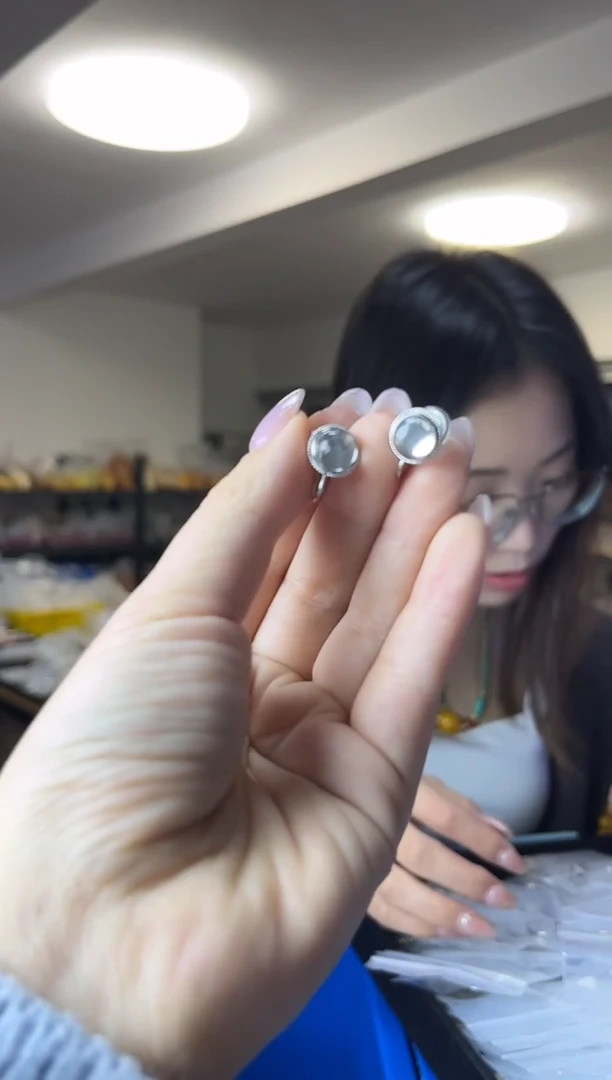 未镶嵌耳饰水晶（多样性发一件）