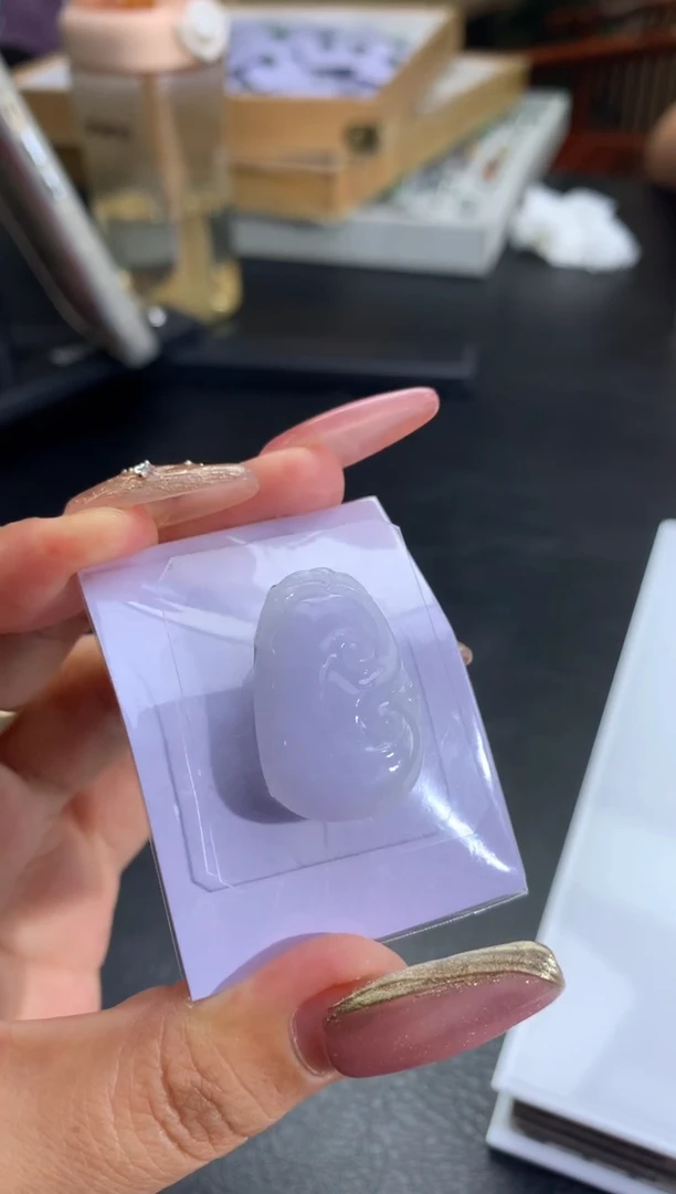 未镶嵌定制翡翠事**悔翡翠