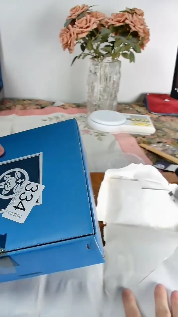 瓷片岁****?小淼海外陶瓷工艺品