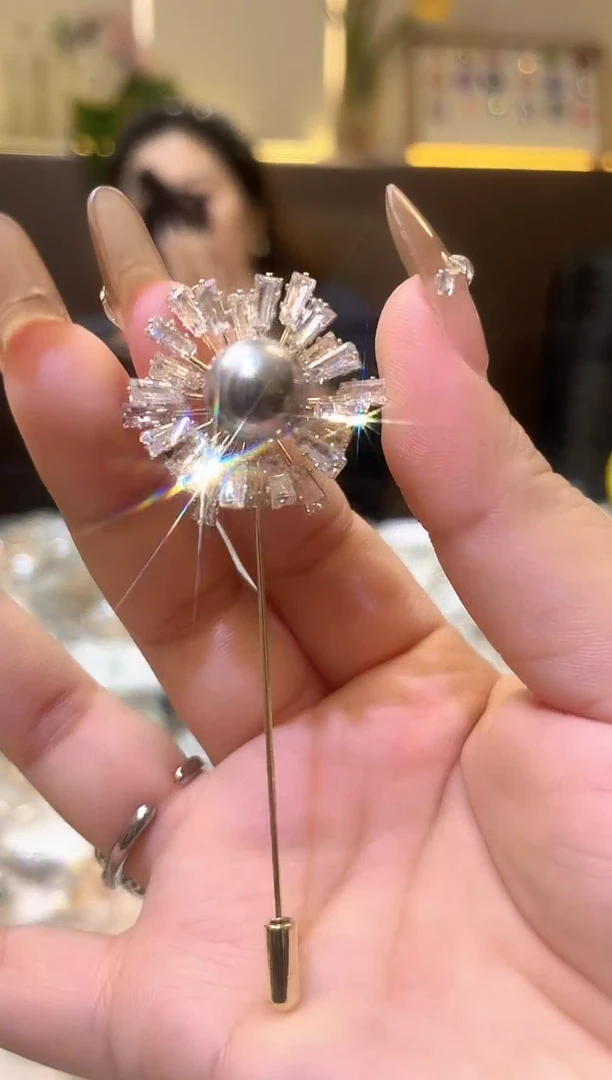 锆石铁合金精品饰界