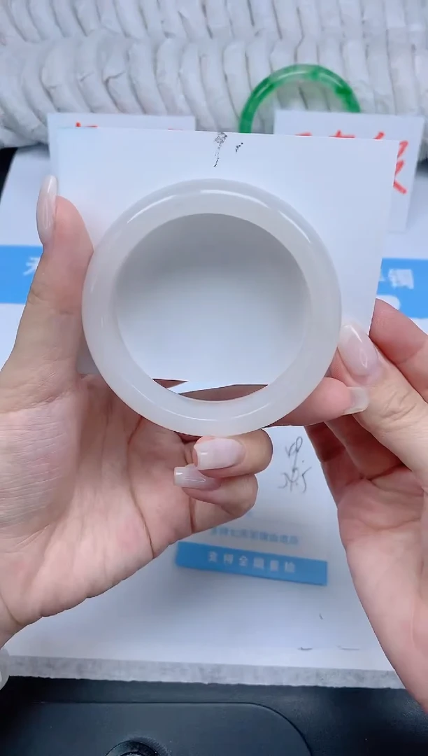 石英质玉手镯未镶嵌K48-54.5