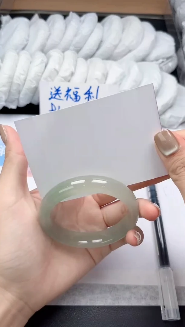 未镶嵌手镯石英质玉69-57