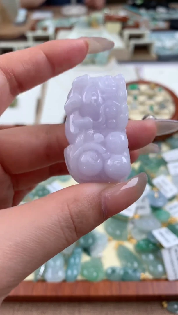 【闪购商品】翡翠颈饰未镶嵌天然A货翡翠挂件