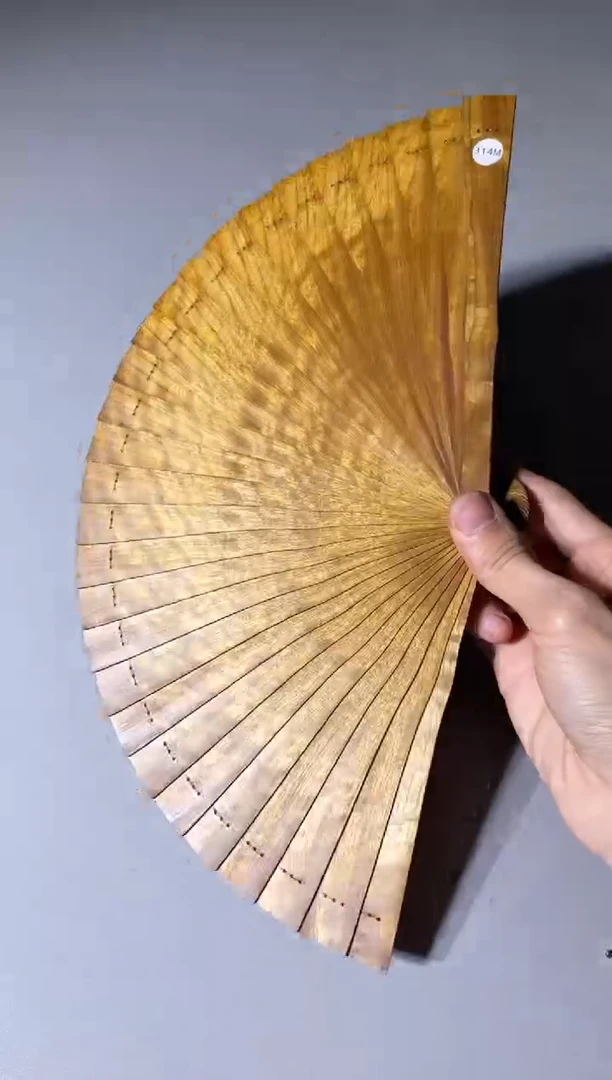 【闪购商品】金丝楠木雕314号18cm金丝楠木小叶桢楠扇子