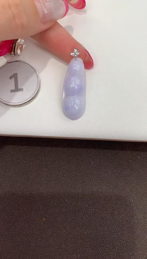 颈饰18K金镶嵌翡翠天然缅甸a货翡翠