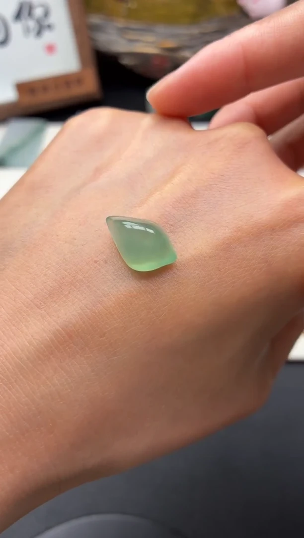 未镶嵌定制翡翠翡翠