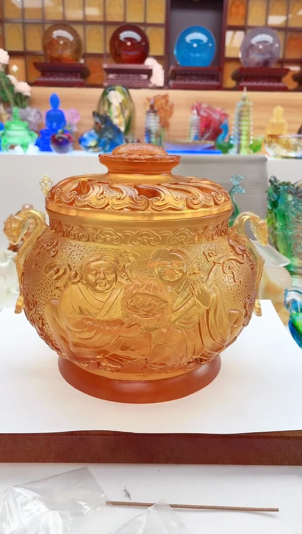 手工艺品琉璃琥珀色聚宝盆20*22公分