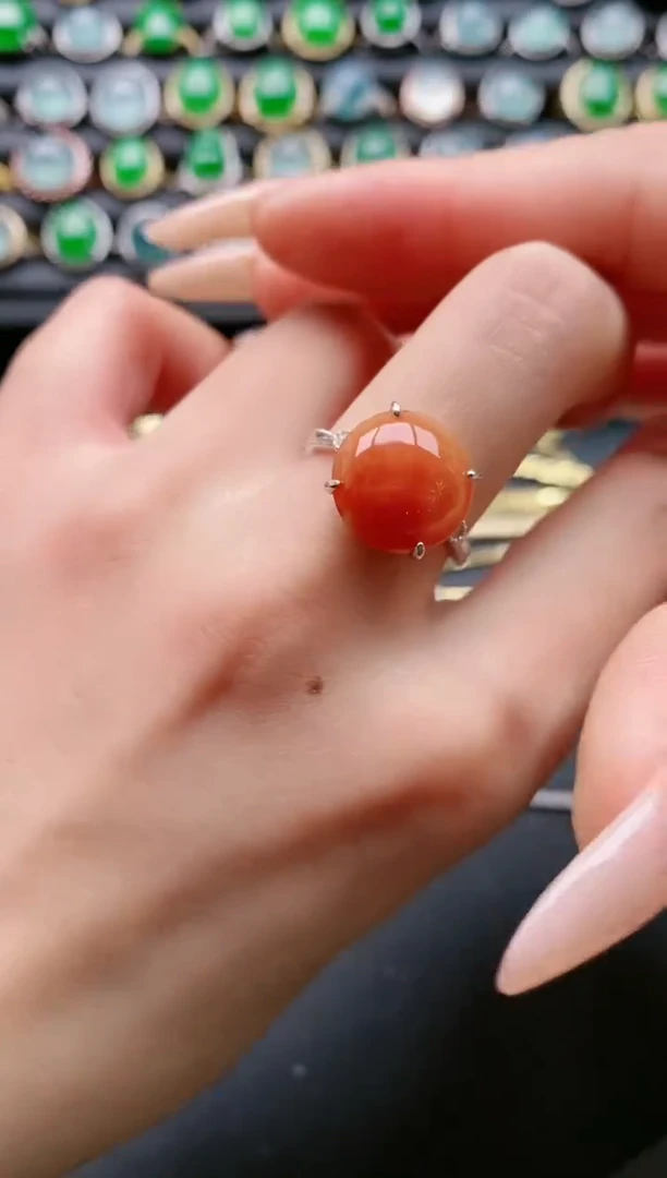 【闪购商品】翡翠戒指银S925镶嵌111111