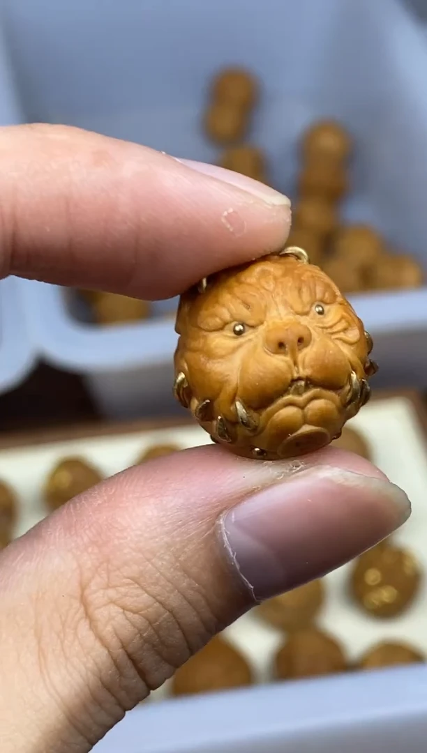 吊坠猴头核桃老款狗王 重工
