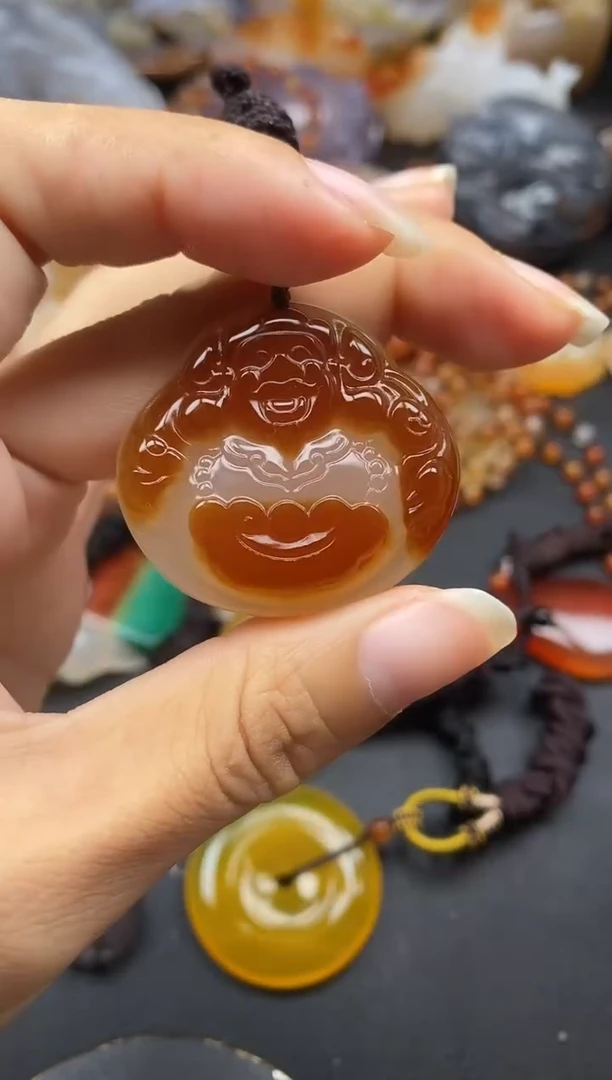 未镶嵌1玛瑙/玉髓为***言ll