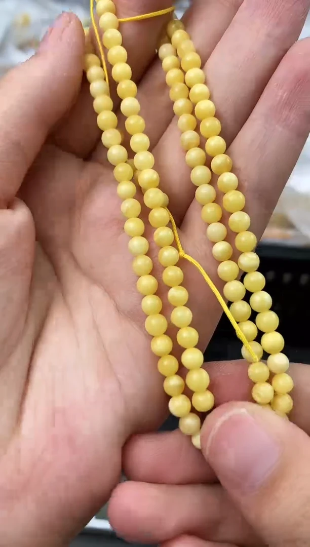 未镶嵌琥珀珠宝奇石158