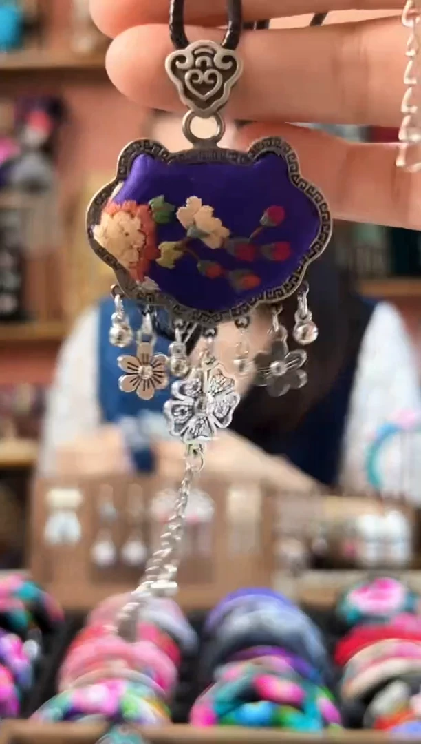 织绣艺枝独绣老绣饰品10