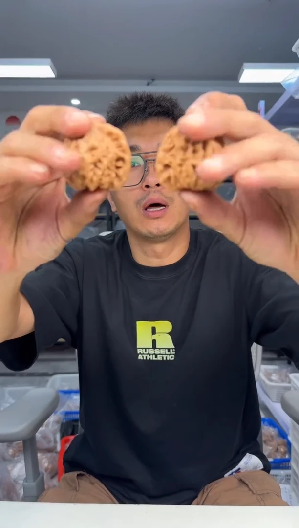 把件文玩核桃夹板粗筋虎