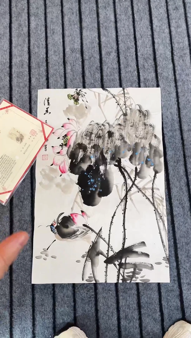 精品四尺开三花鸟