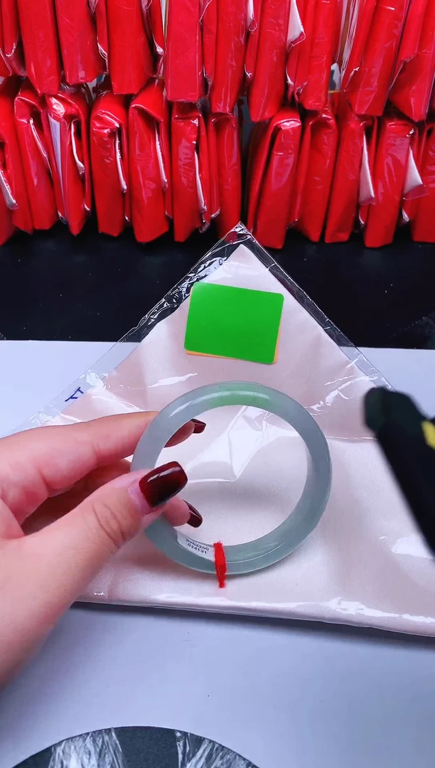 未镶嵌手镯翡翠176