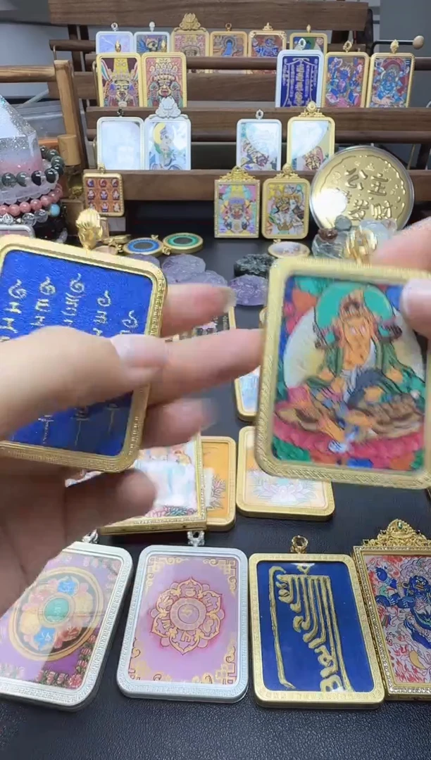 无铁合金时尚精美卡卡