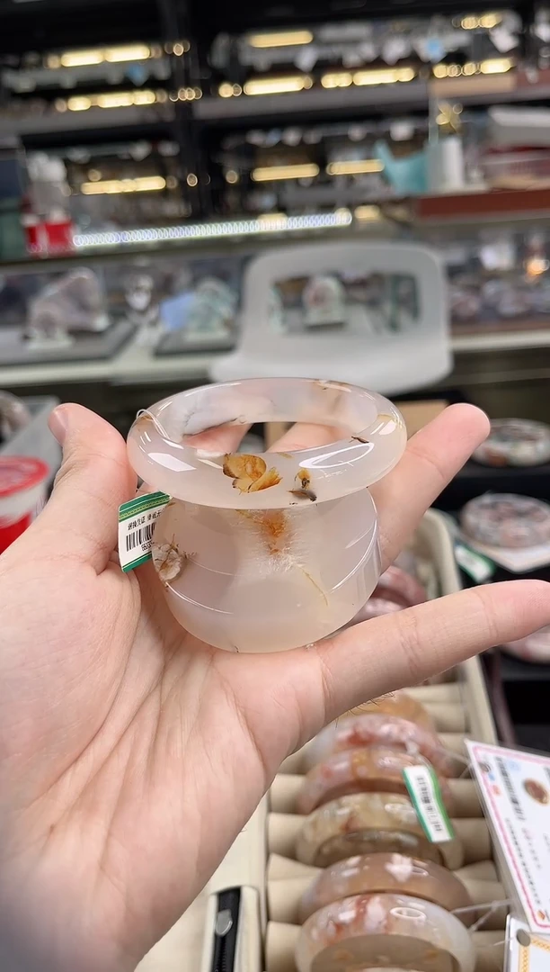 未镶嵌手镯石英质玉59圈口 （赠品镯心）36554