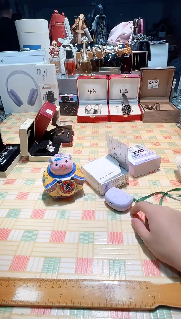 瓷片瓷器 库房到期 全部地板价@@1