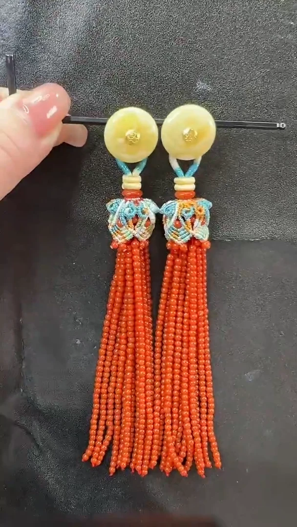 琥珀颈饰未镶嵌耳环