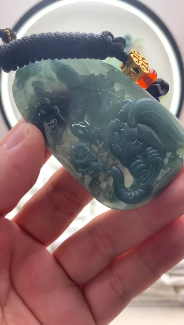 颈饰未镶嵌翡翠普贤