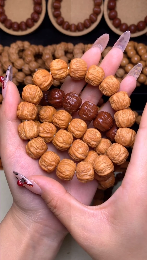 【闪购商品】猴头核桃手串14-15mm金蟾蛤蟆头龙炎料深雕全品