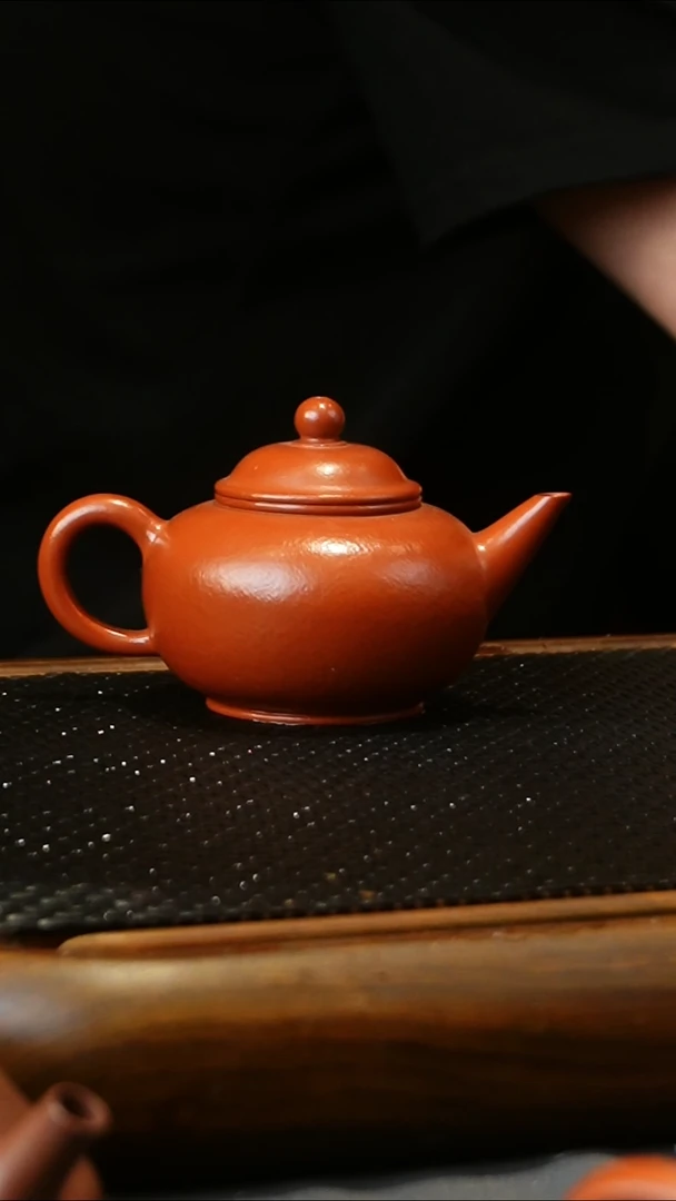 茶壶紫砂全手工朱泥水平