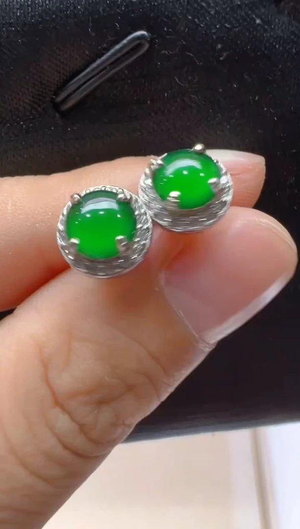 【闪购商品】翡翠耳饰银S925镶嵌多样性发货拍一发一