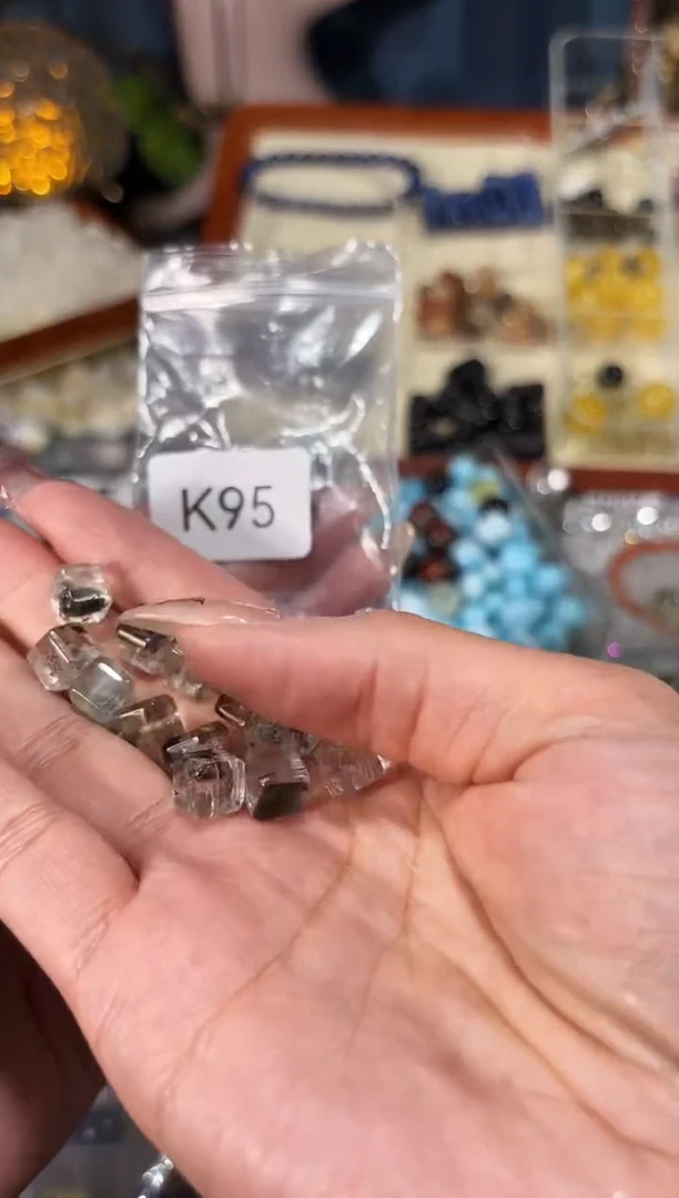 【闪购商品】水晶手串未镶嵌K95四季方糖单个