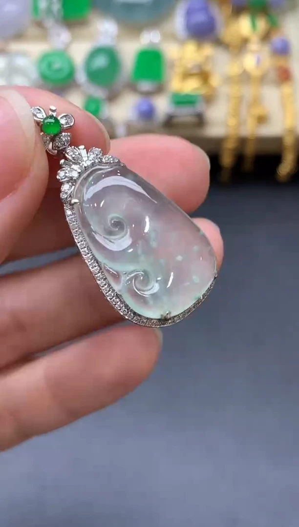 颈饰18K金镶嵌翡翠448-中国好珍宝