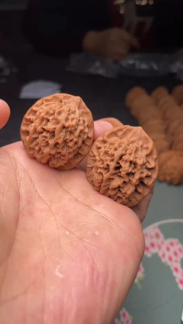 把件文玩核桃a339  秦闷34尺