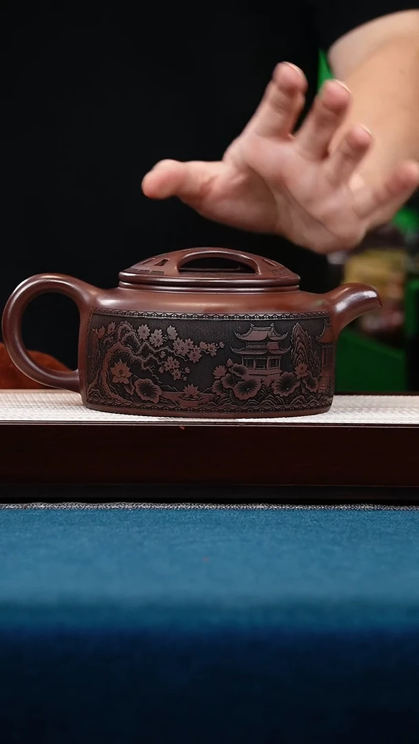 茶壶紫砂古乌泥牛盖德钟