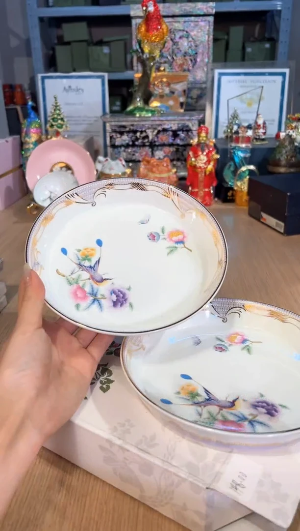 【闪购商品】杯186舒曼蝴蝶曲17.5深盘套二（紫）