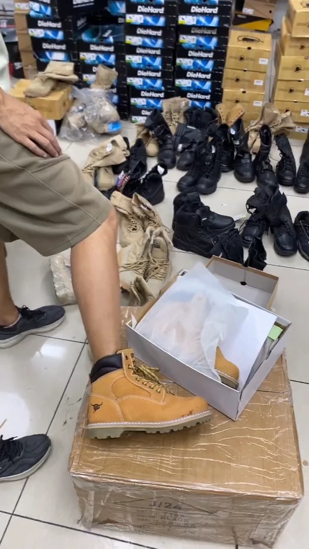 织物9961，牛皮鞋面有胶印，44码，皮鞋码