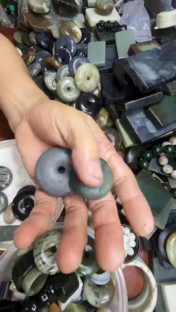 未镶嵌和田玉珠宝半成品半成品