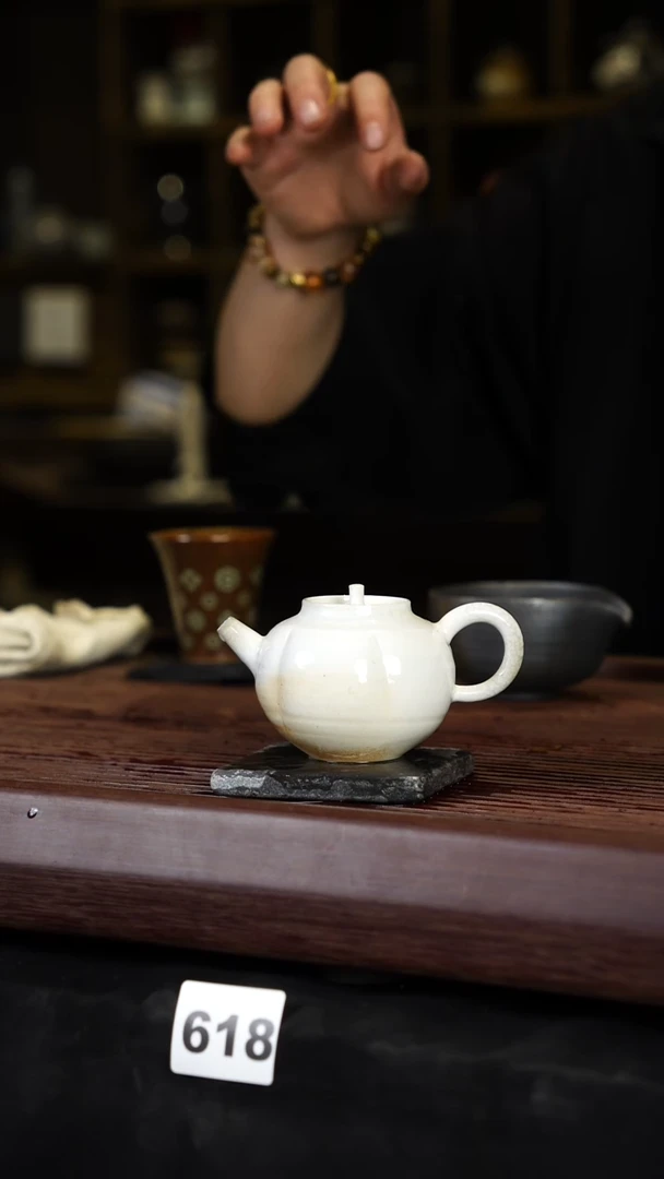 瓷片见山北野见山北野