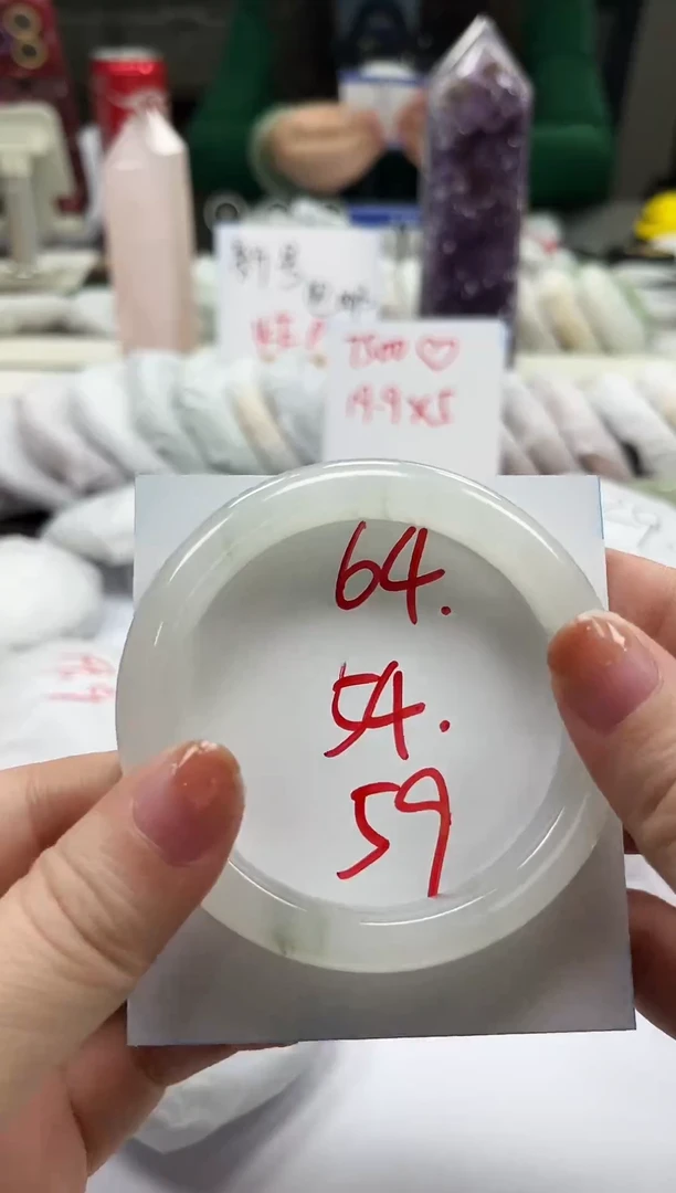 未镶嵌手镯石英质玉64-54