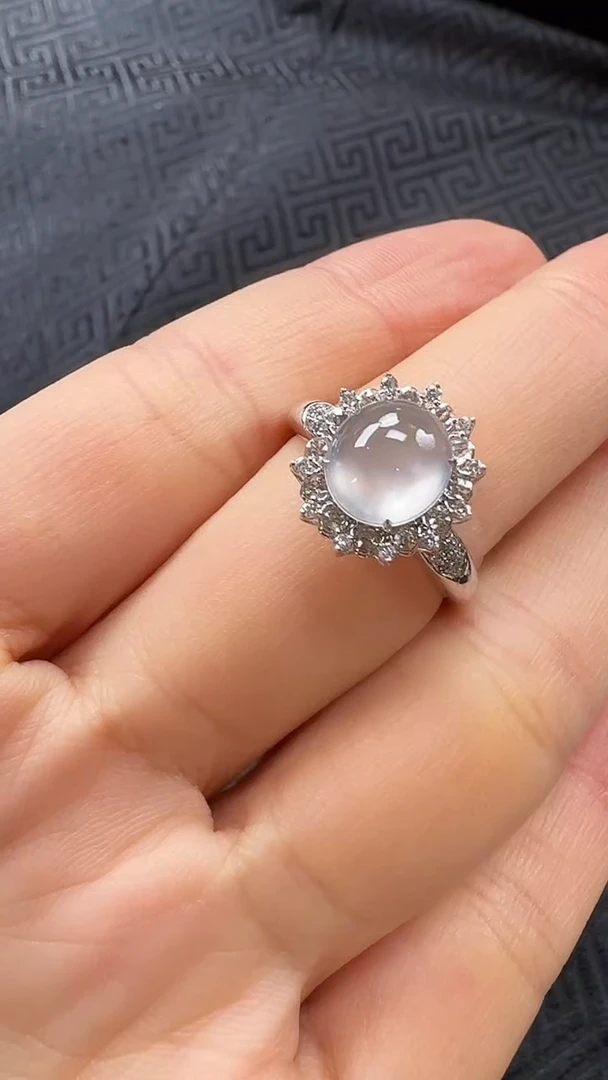 【闪购商品】翡翠戒指18K金镶嵌戒指