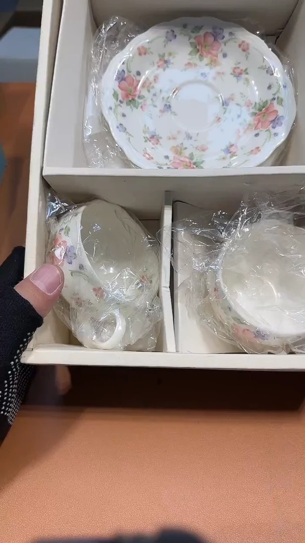 日瓷无****儿阿达西日瓷
