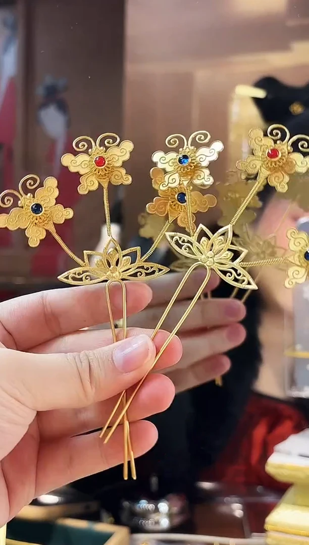 无925银蝴蝶颤颤/对