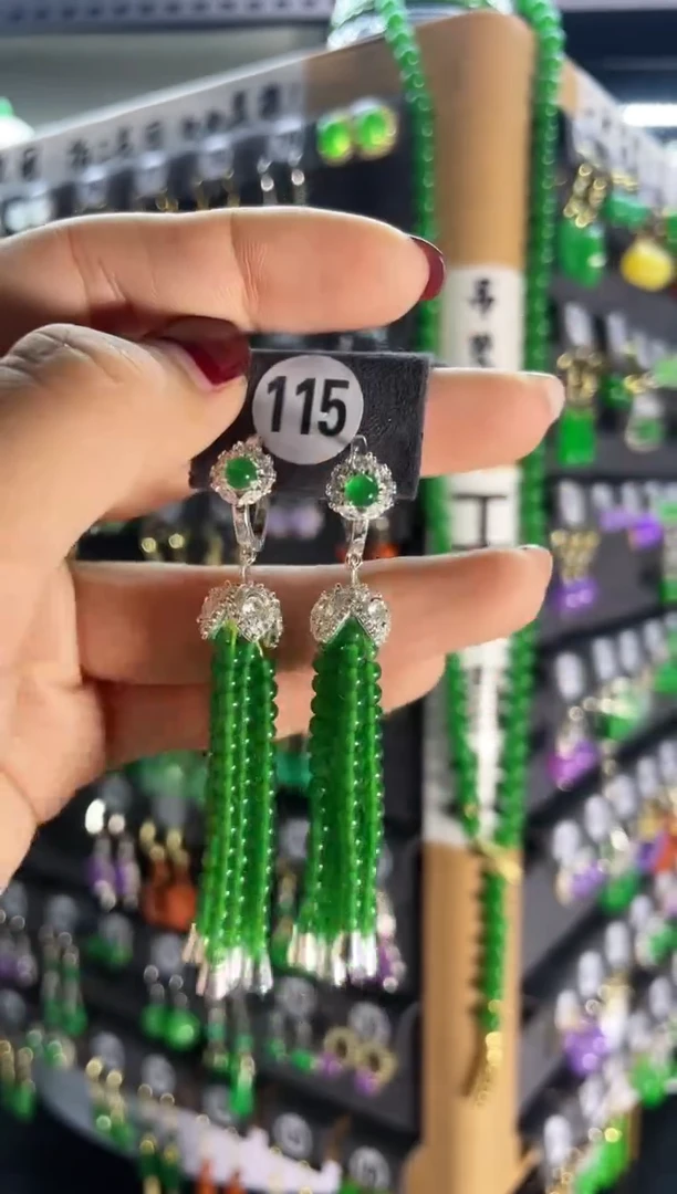 【闪购商品】翡翠耳饰银S925镶嵌115....