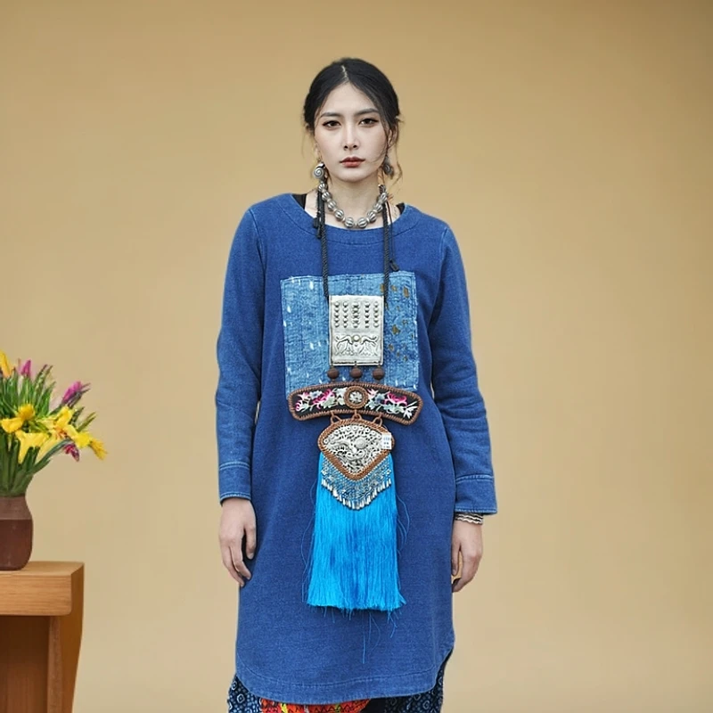 泰国手工个性设计款时尚圆领刺绣女士长款连衣裙