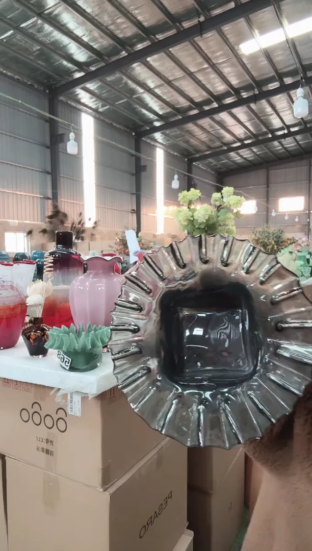 306直播玻璃花瓶