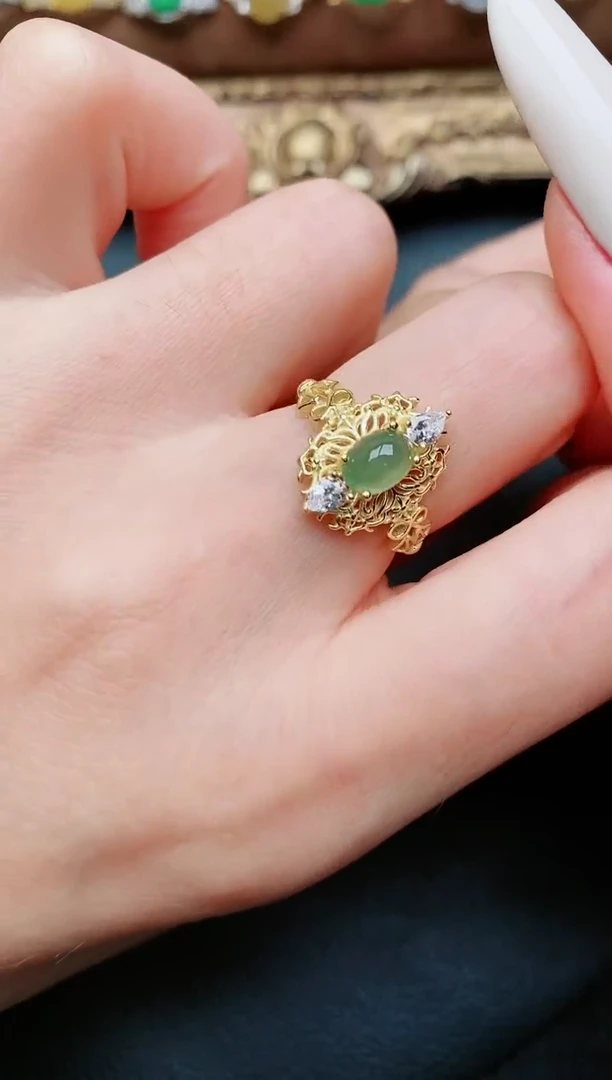 银S925镶嵌戒指翡翠...