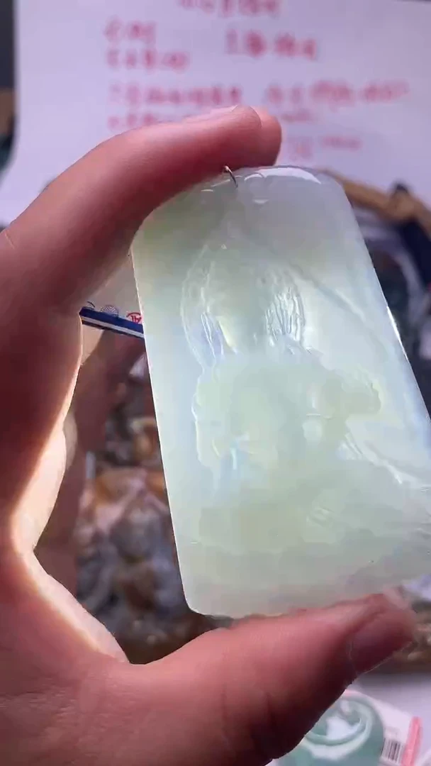 颈饰未镶嵌翡翠大势至