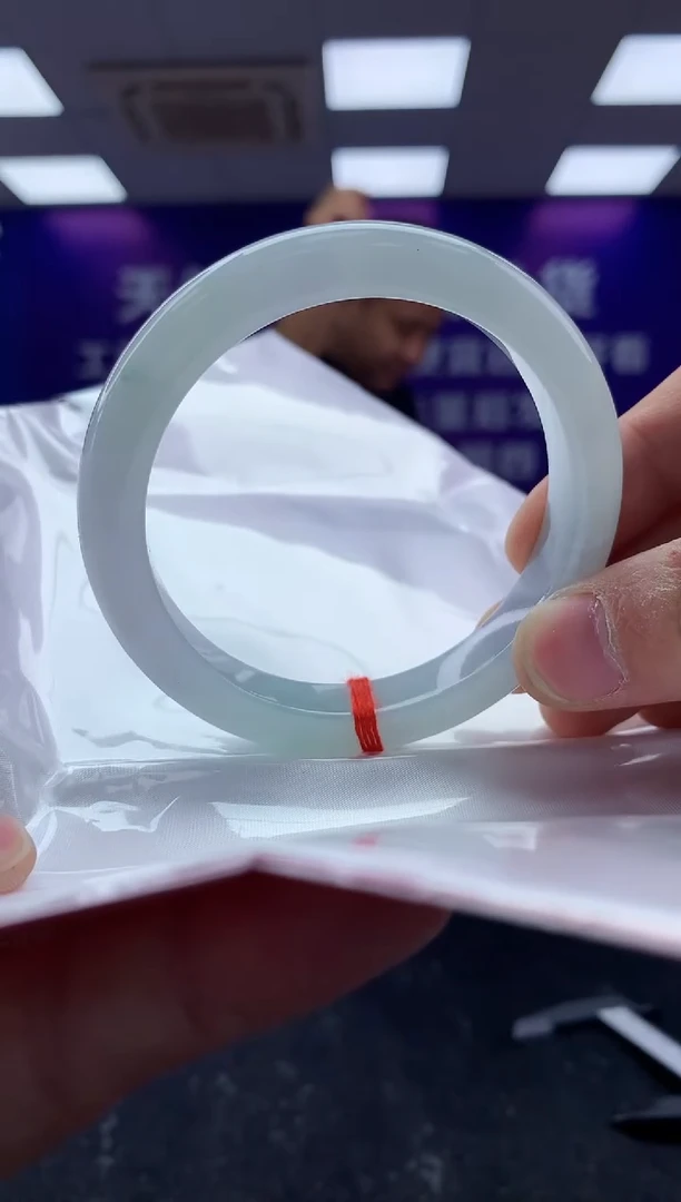 未镶嵌手镯翡翠AAAAAAAAAAAA