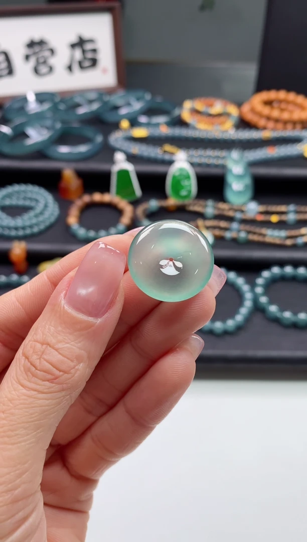 【闪购商品】翡翠颈饰未镶嵌1068919613