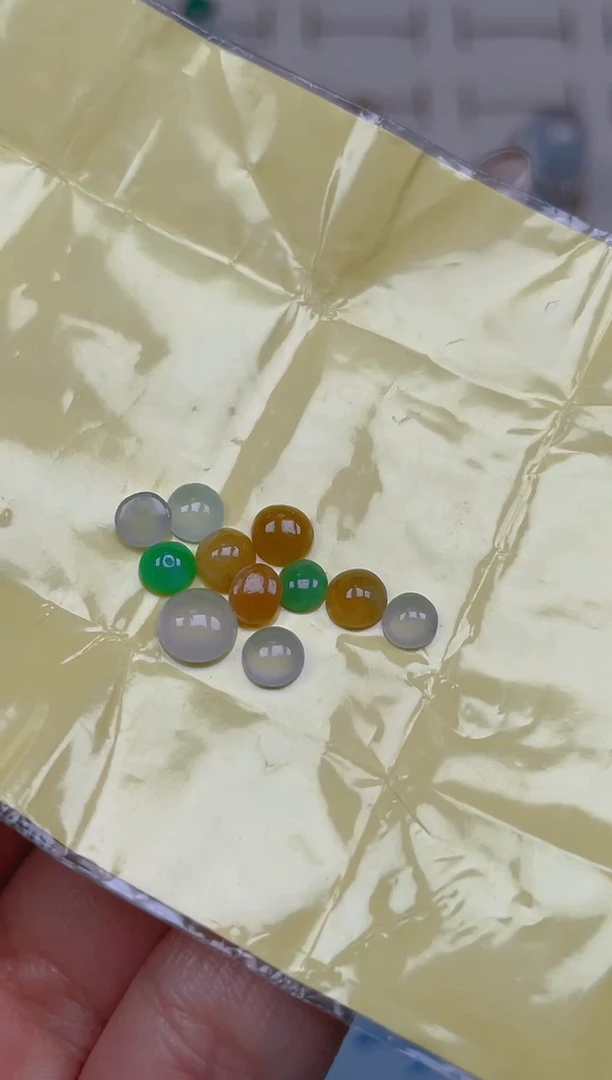 裸石翡翠天然翡翠蛋面96